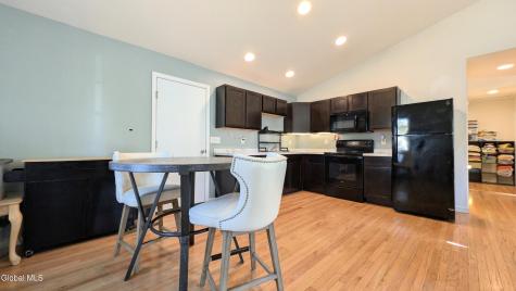 10 Feeder Bend Glens Falls NY 12801