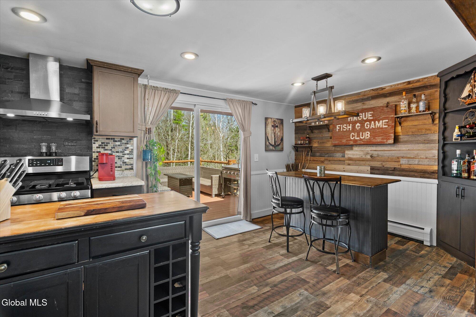 9549 Graphite Mountain Road Hague NY 12836