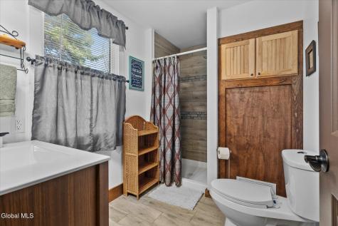 9549 Graphite Mountain Road Hague NY 12836