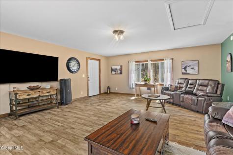 9549 Graphite Mountain Road Hague NY 12836