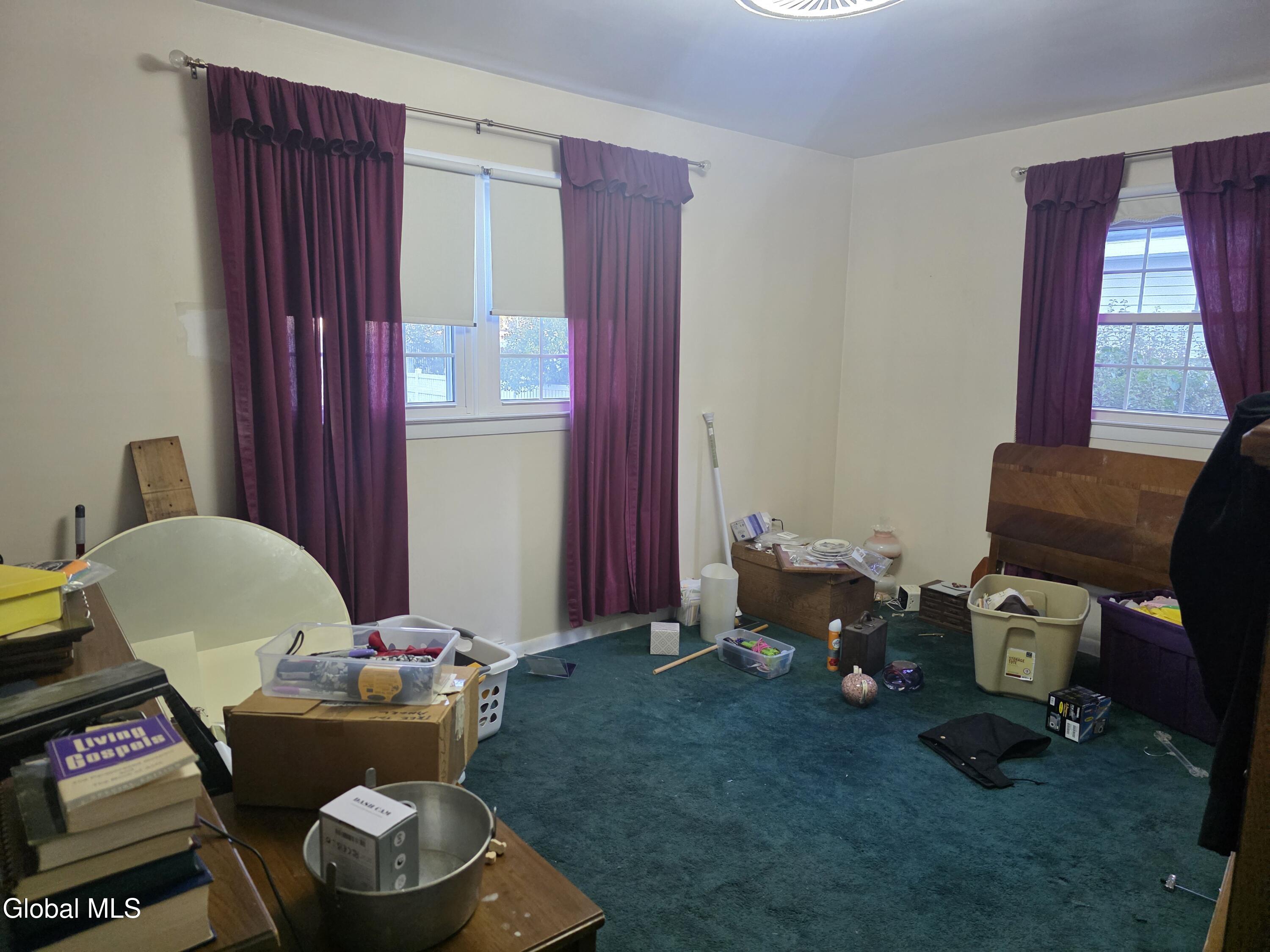 4 Chris Place Colonie NY 12205
