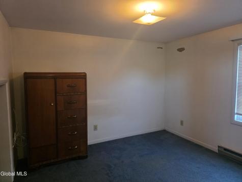 4 Chris Place Colonie NY 12205