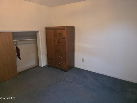 4 Chris Place Colonie NY 12205