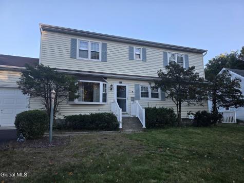 4 Chris Place Colonie NY 12205