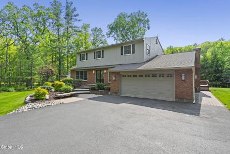 207 Swift Road Voorheesville NY 12186