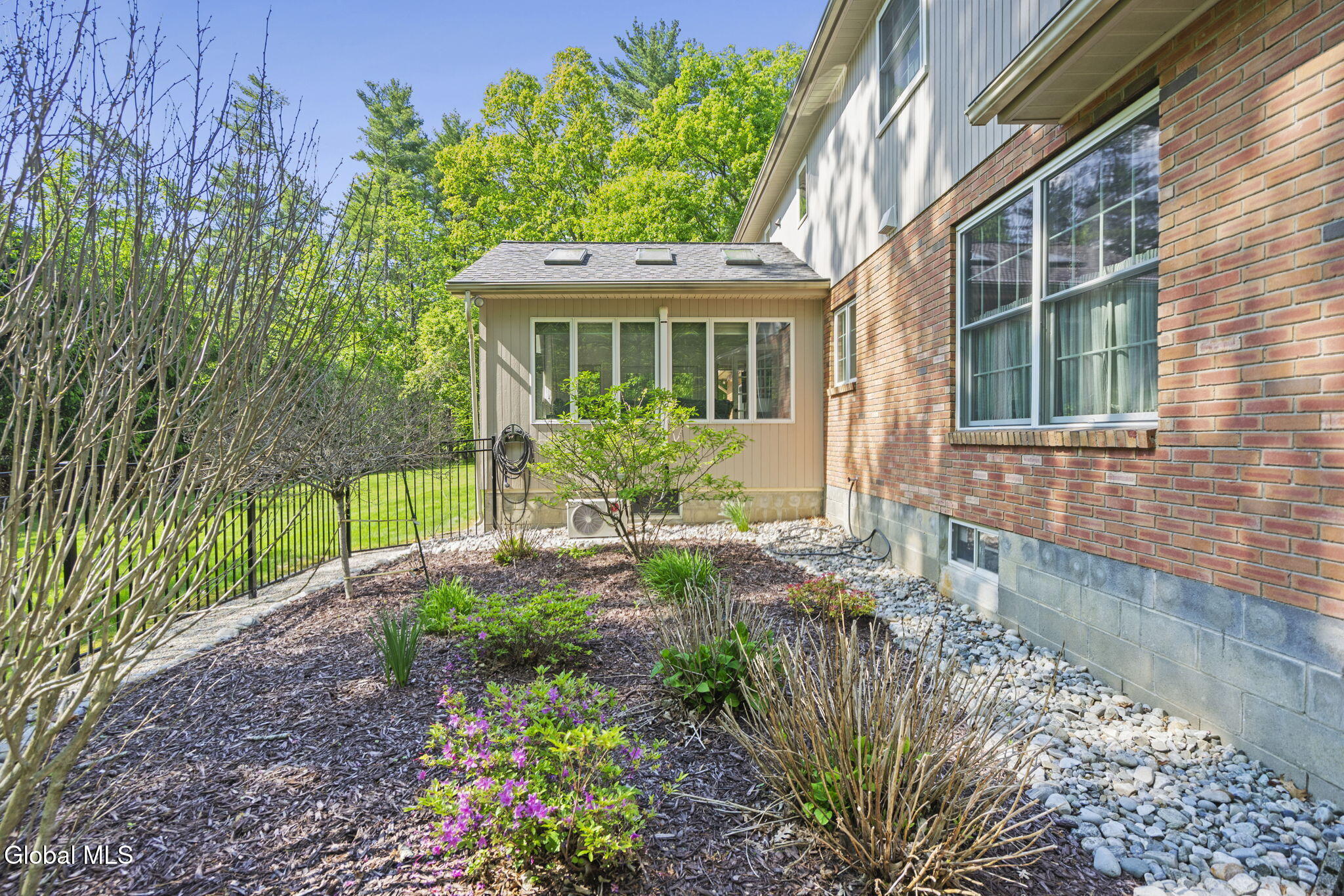 207 Swift Road Voorheesville NY 12186