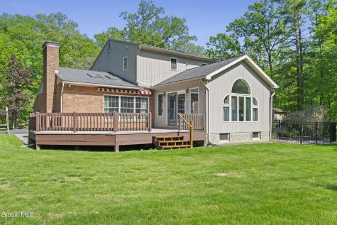 207 Swift Road Voorheesville NY 12186