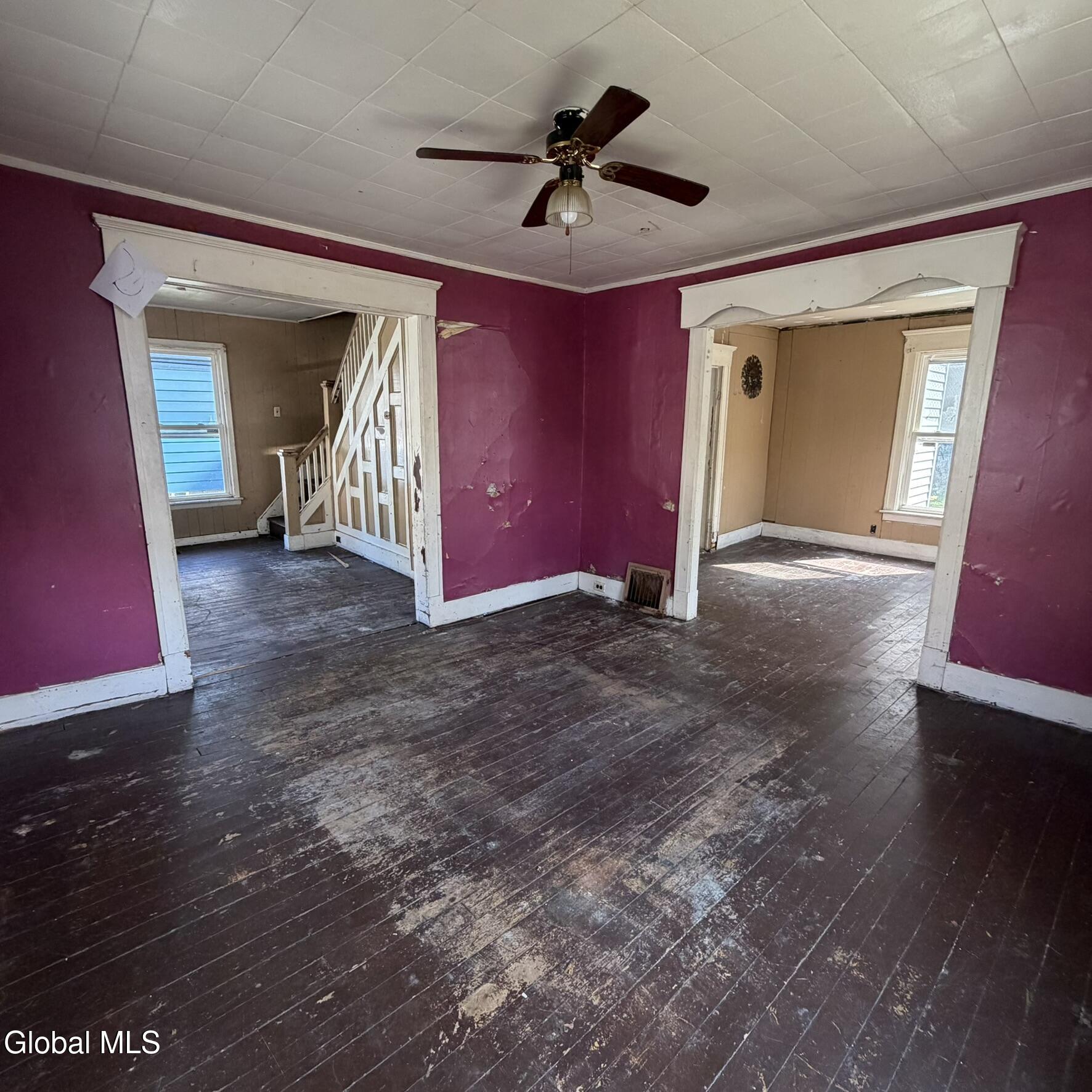 62 Steele Avenue Gloversville NY 12078