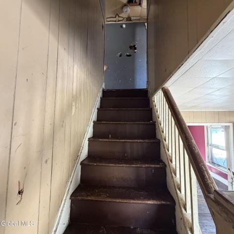 62 Steele Avenue Gloversville NY 12078