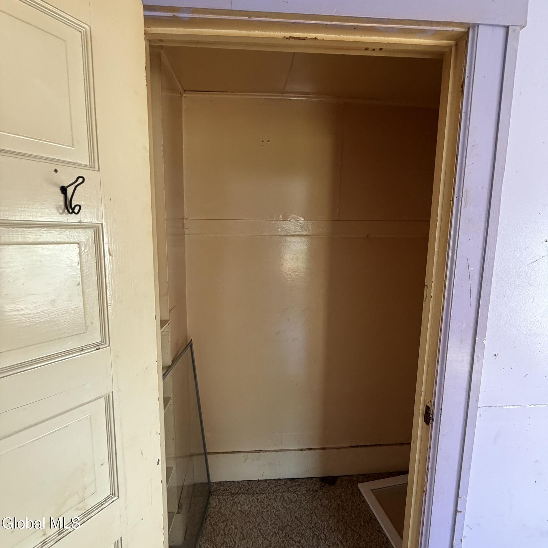 62 Steele Avenue Gloversville NY 12078