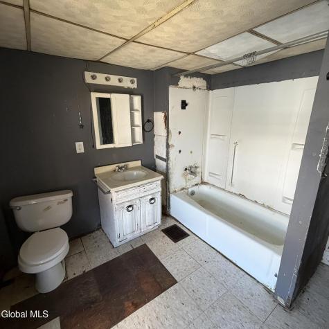 62 Steele Avenue Gloversville NY 12078