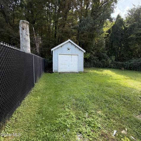 62 Steele Avenue Gloversville NY 12078