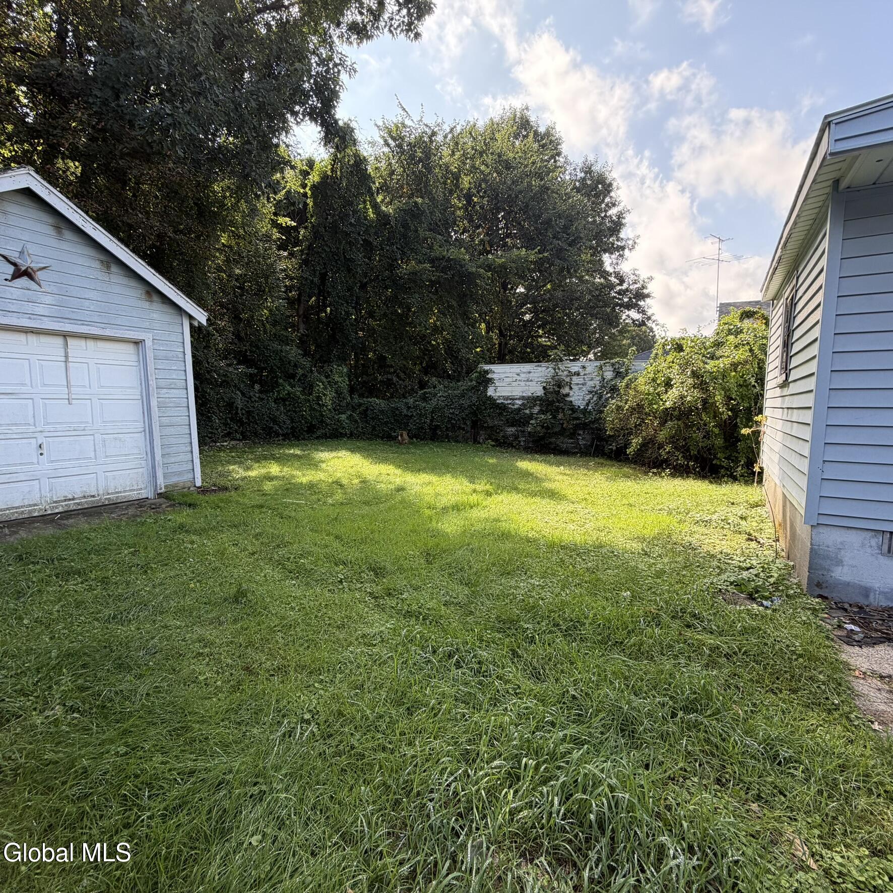 62 Steele Avenue Gloversville NY 12078