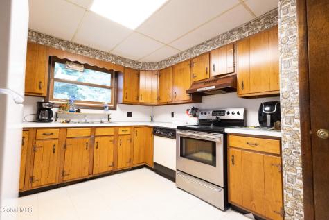 20 Vetter Avenue Chestertown NY 12817