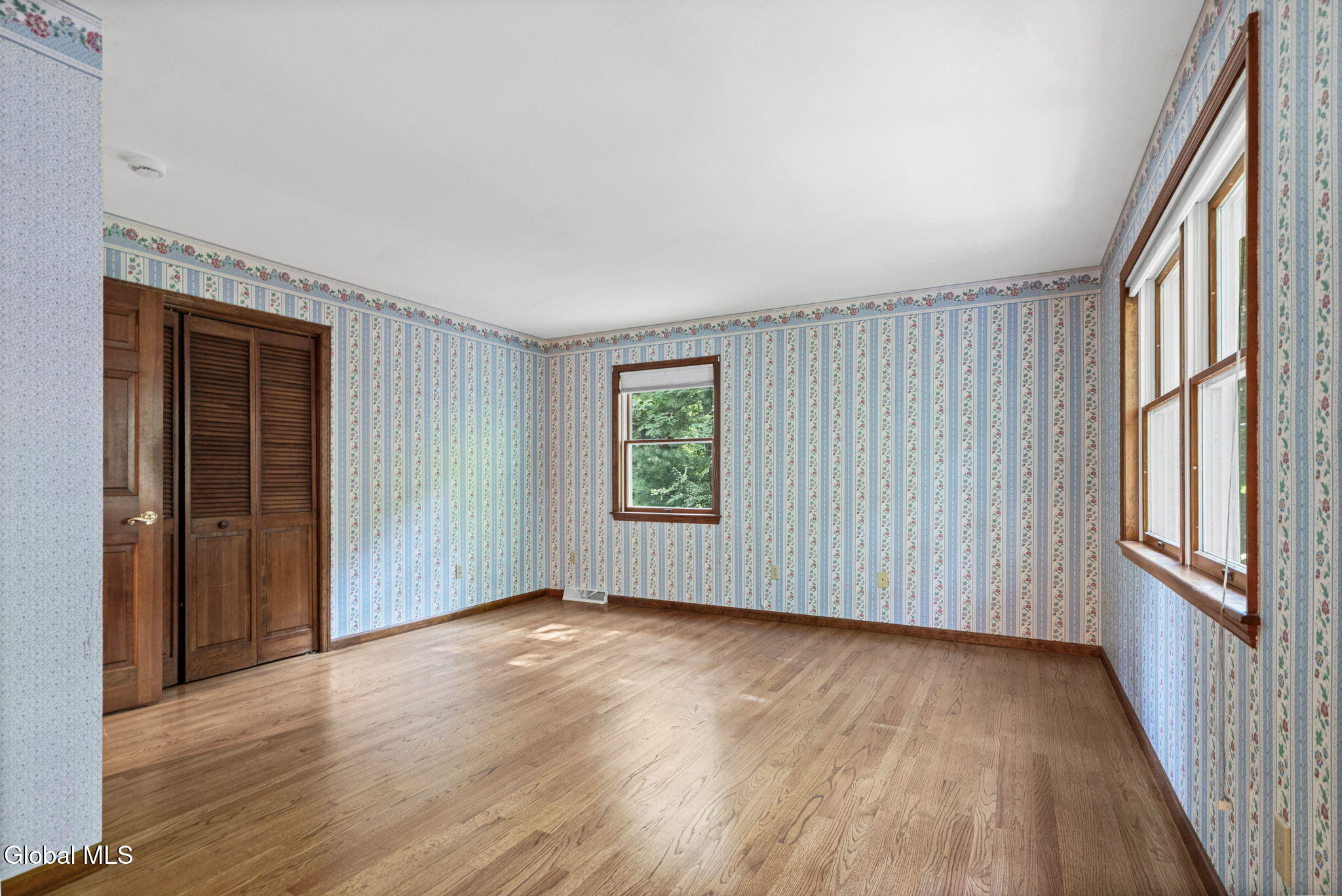 9 Newport Drive Clifton Park NY 12065