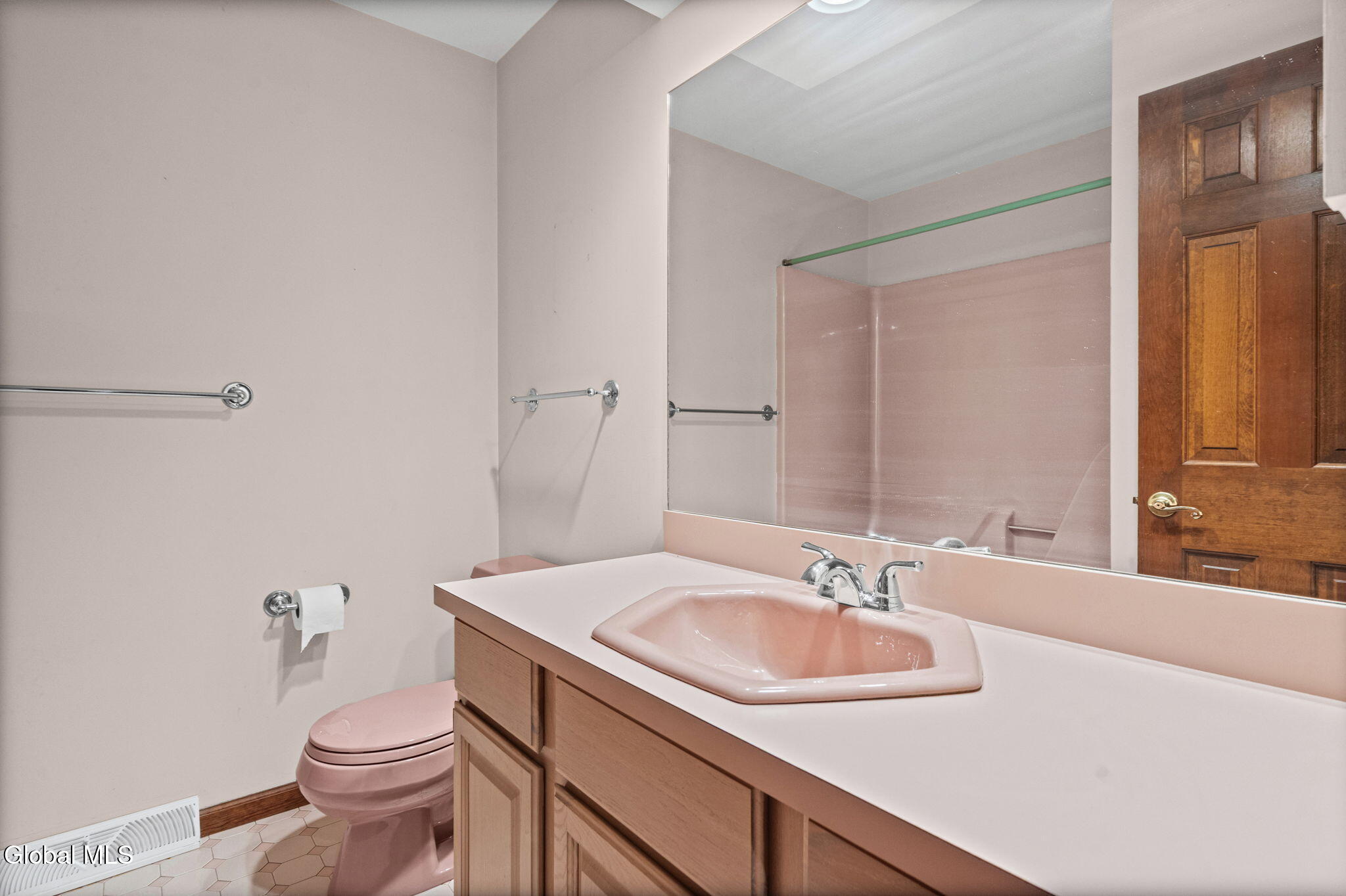 9 Newport Drive Clifton Park NY 12065