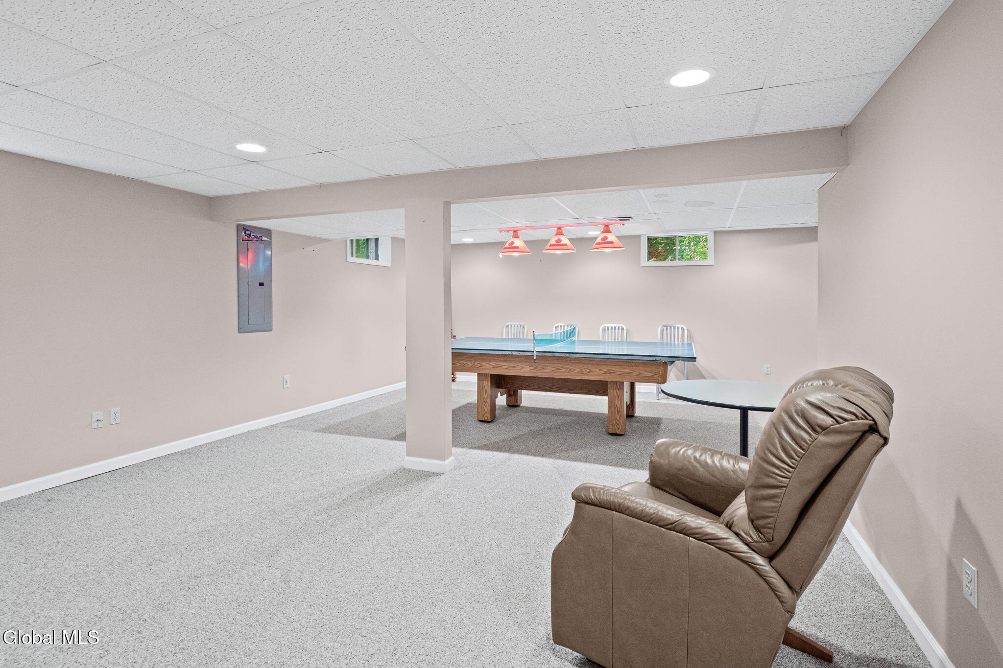 9 Newport Drive Clifton Park NY 12065
