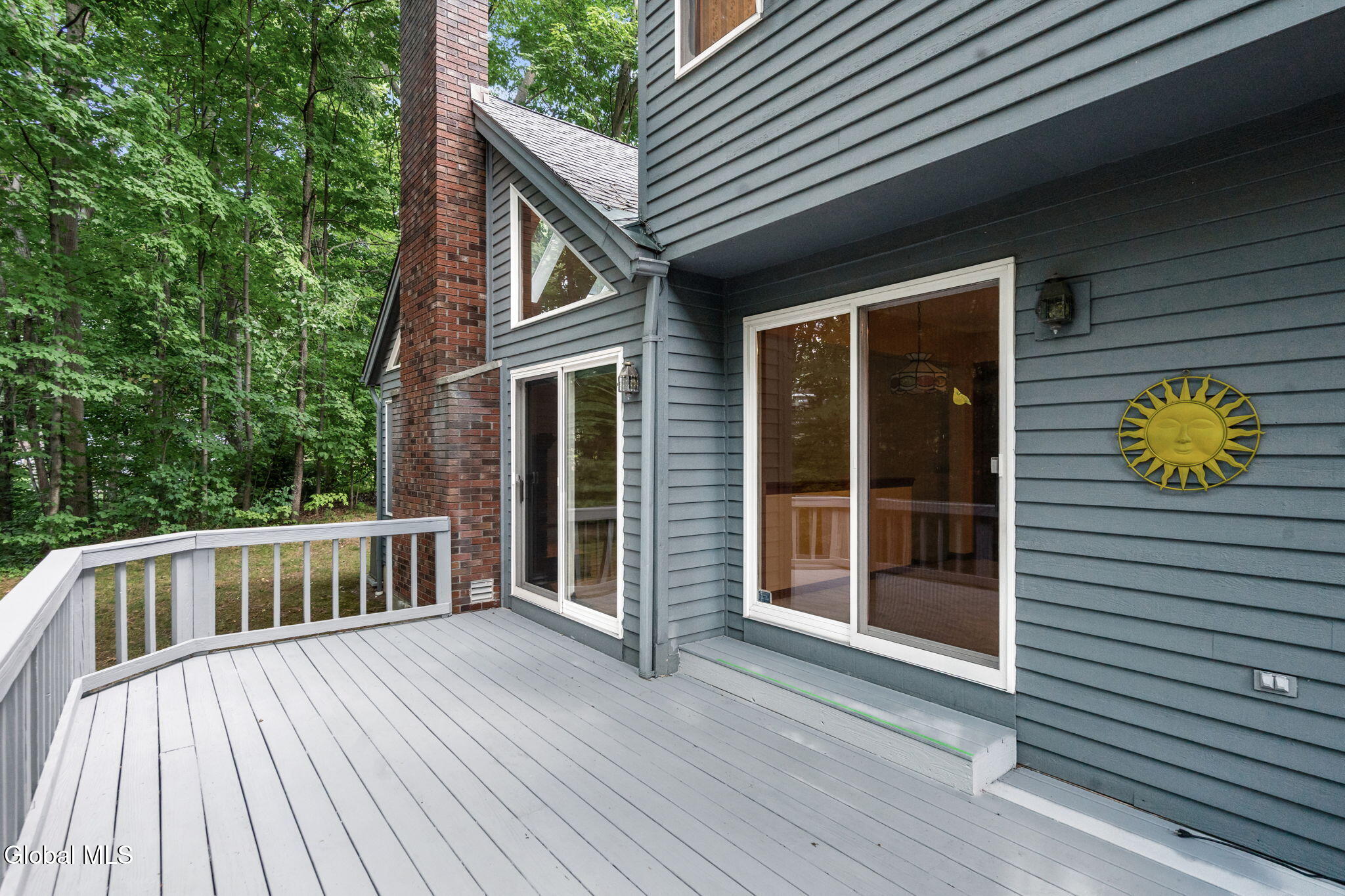 9 Newport Drive Clifton Park NY 12065