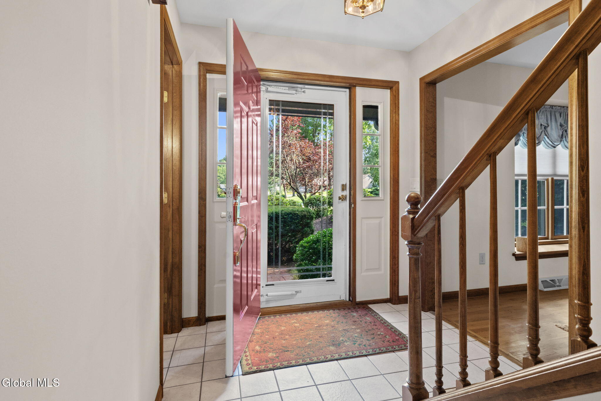 9 Newport Drive Clifton Park NY 12065