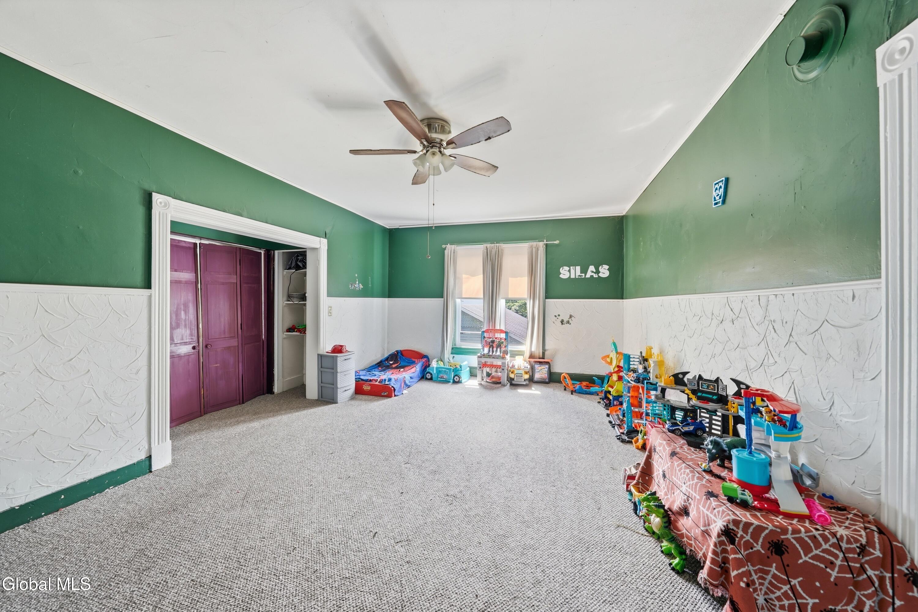 25 Chestnut Street Johnstown NY 12095