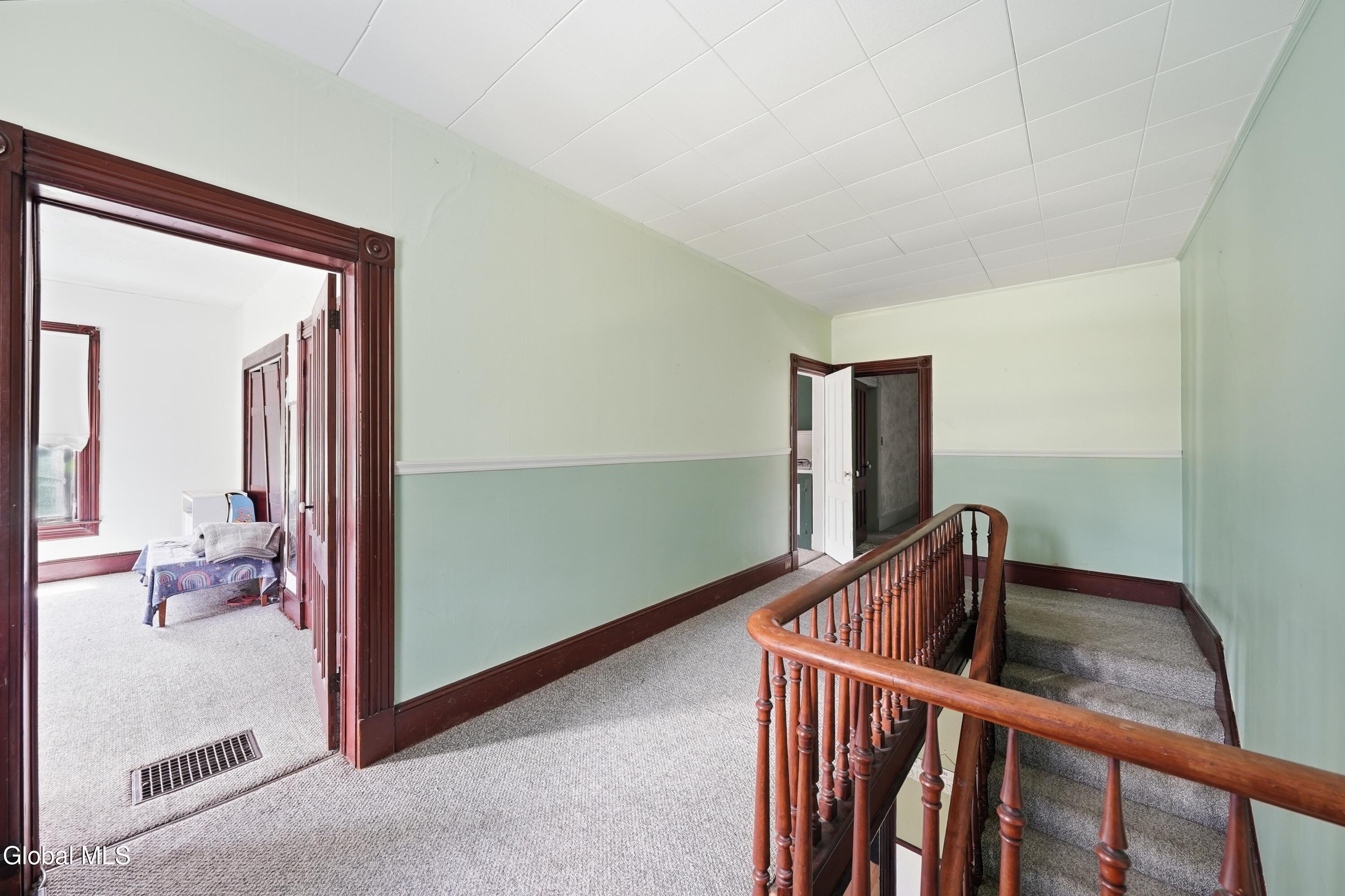 25 Chestnut Street Johnstown NY 12095