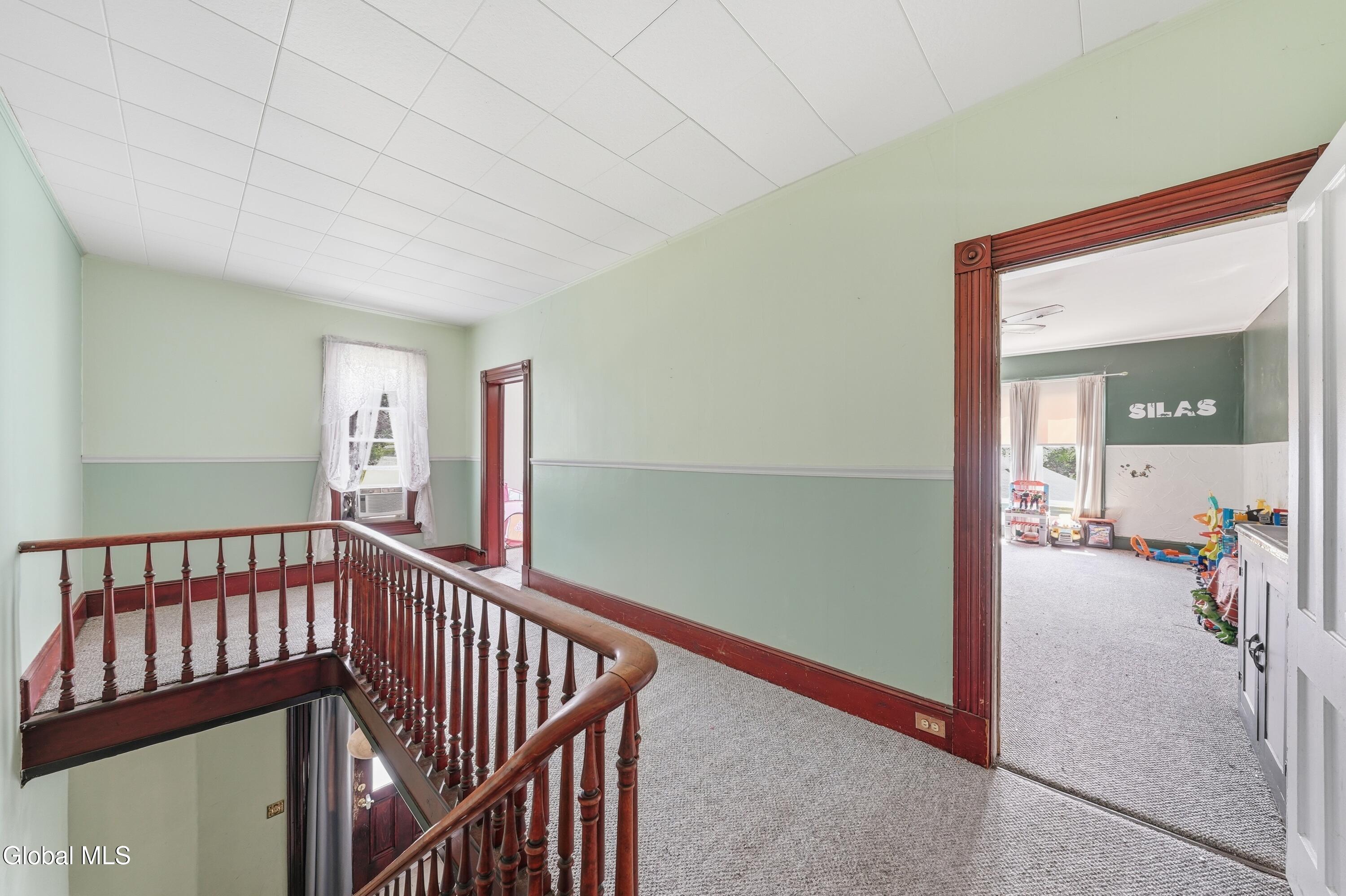 25 Chestnut Street Johnstown NY 12095