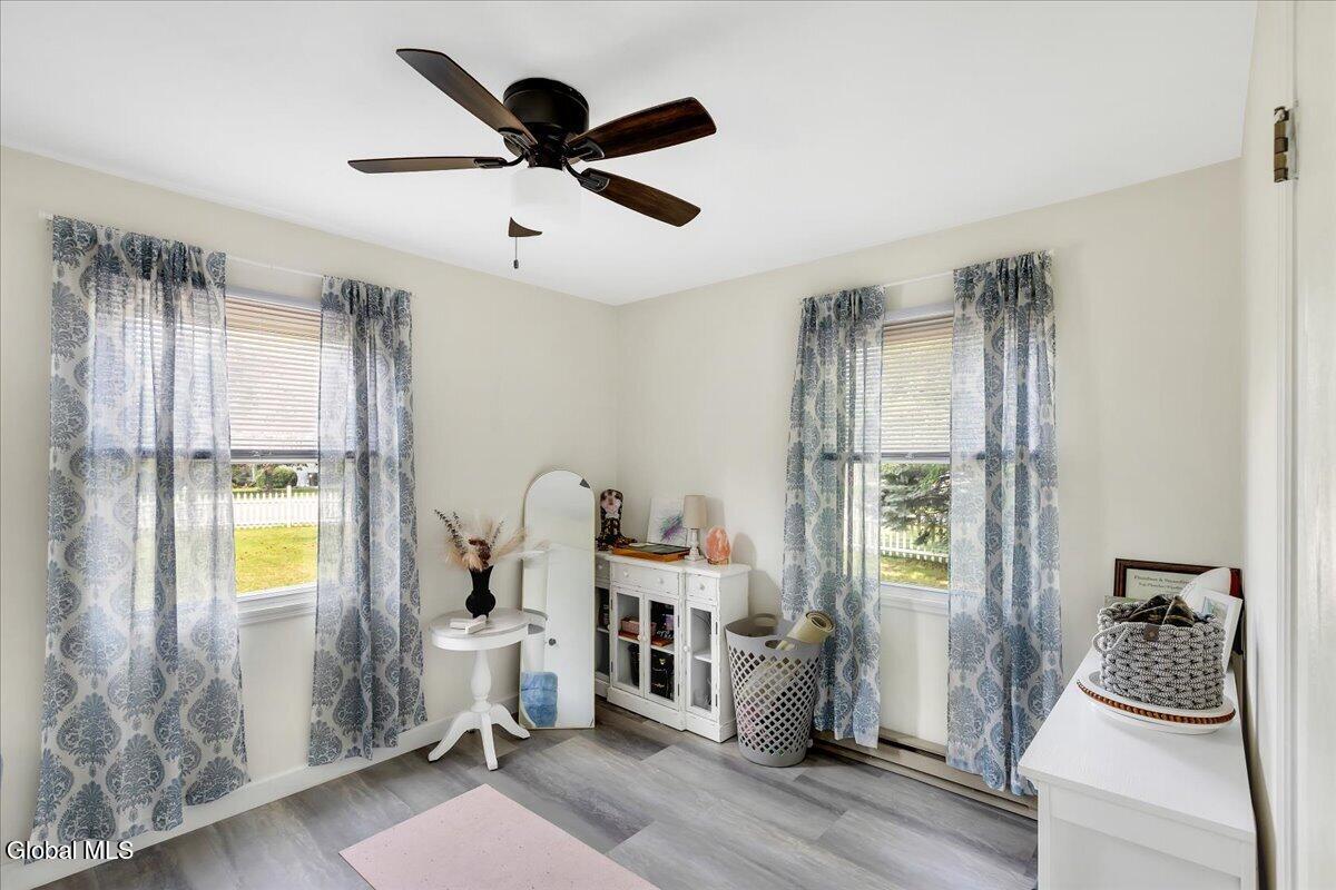 3 Michelle Lane Schenectady NY 12309