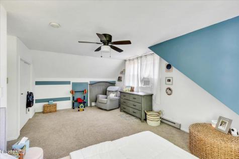 3 Michelle Lane Schenectady NY 12309