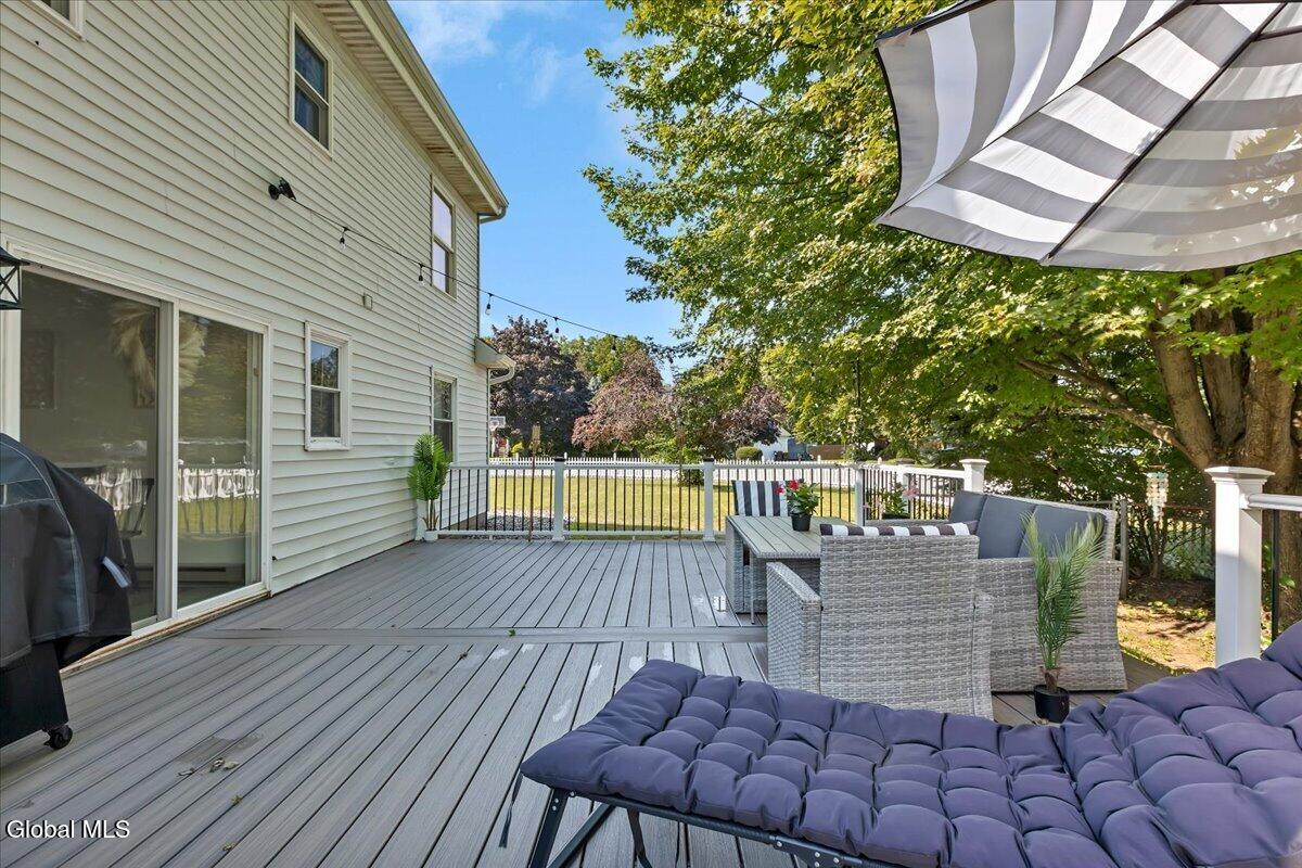 3 Michelle Lane Schenectady NY 12309