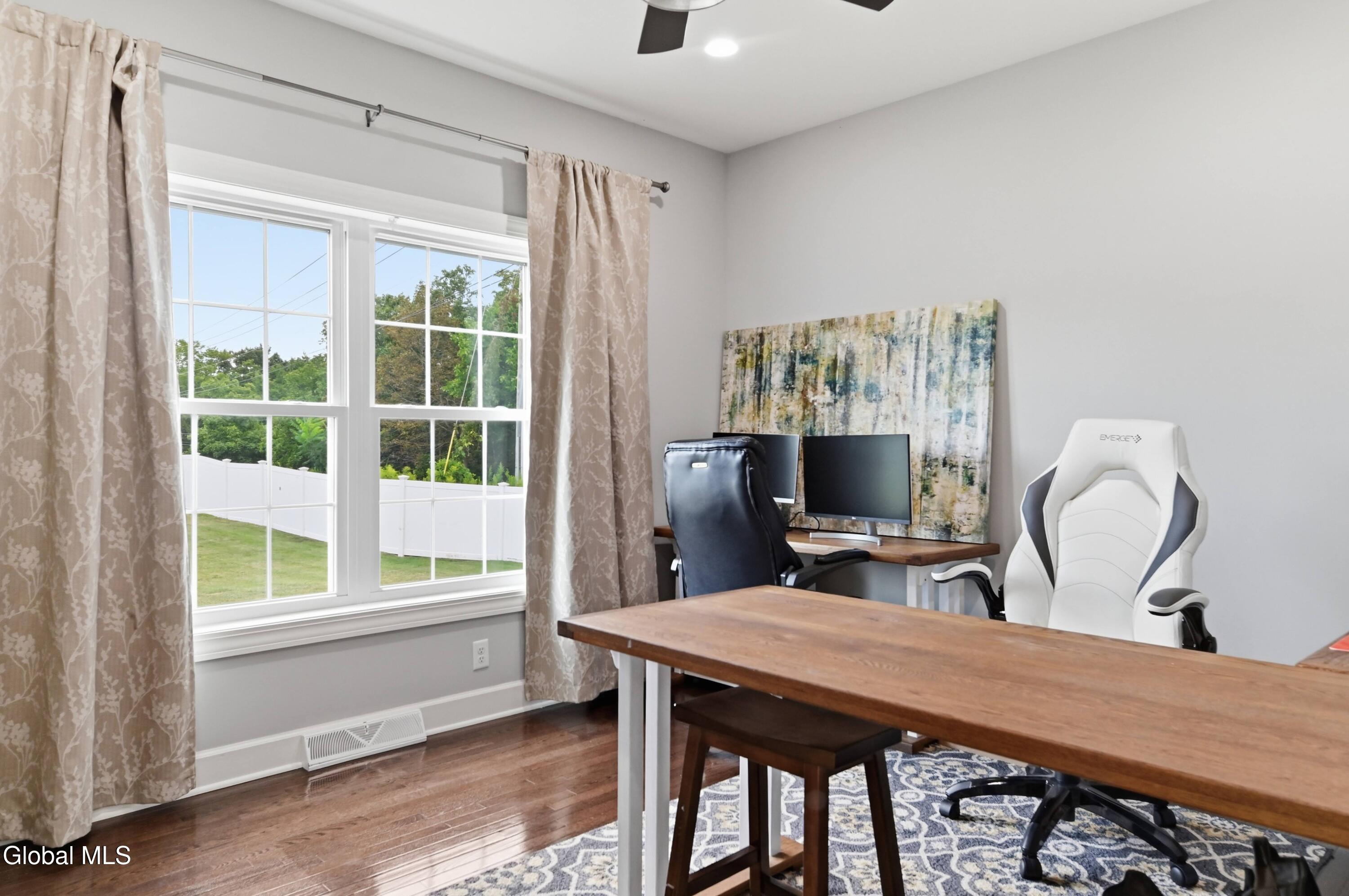 2 Haywood Lane Rensselaer NY 12144