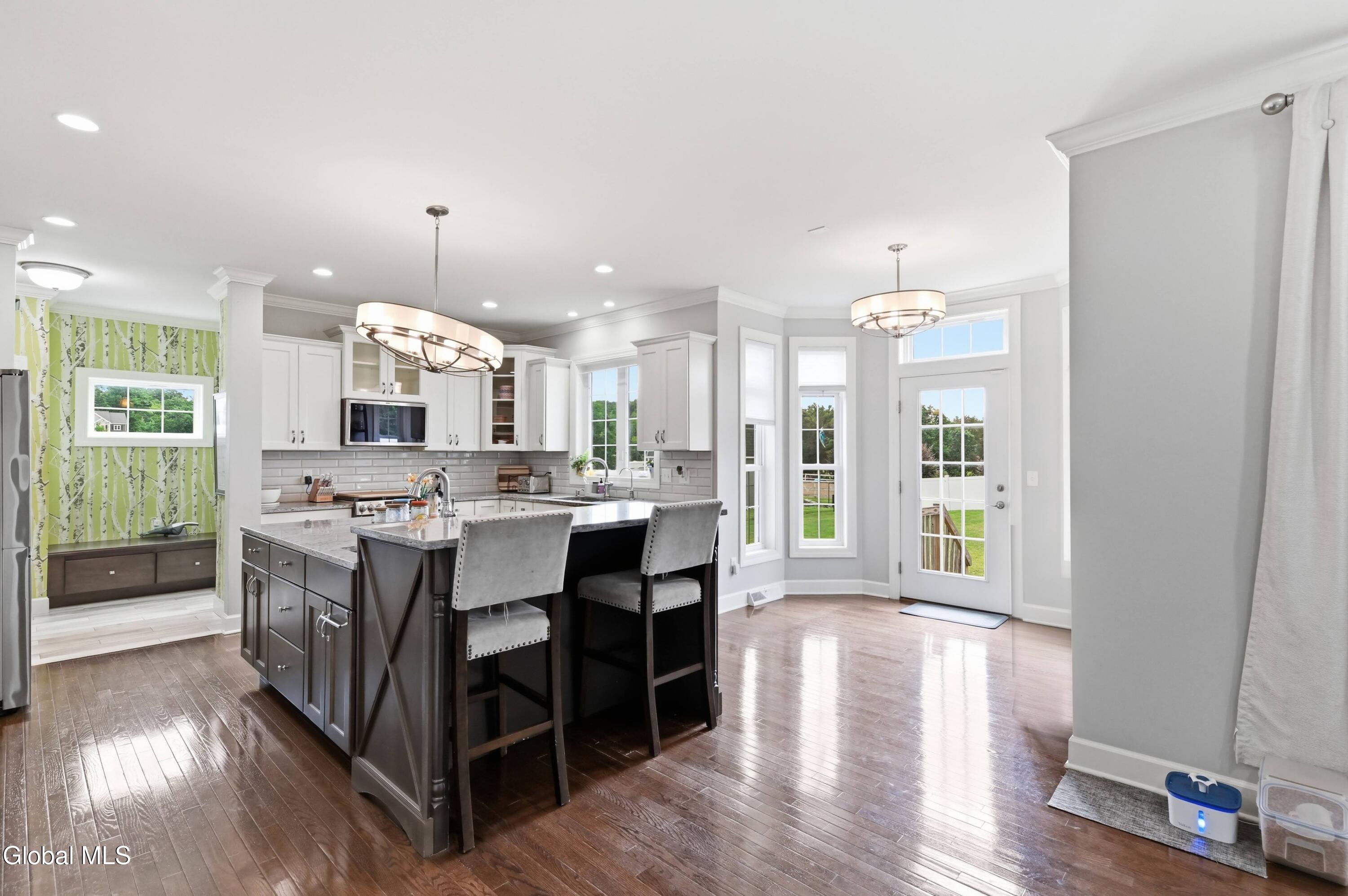 2 Haywood Lane Rensselaer NY 12144