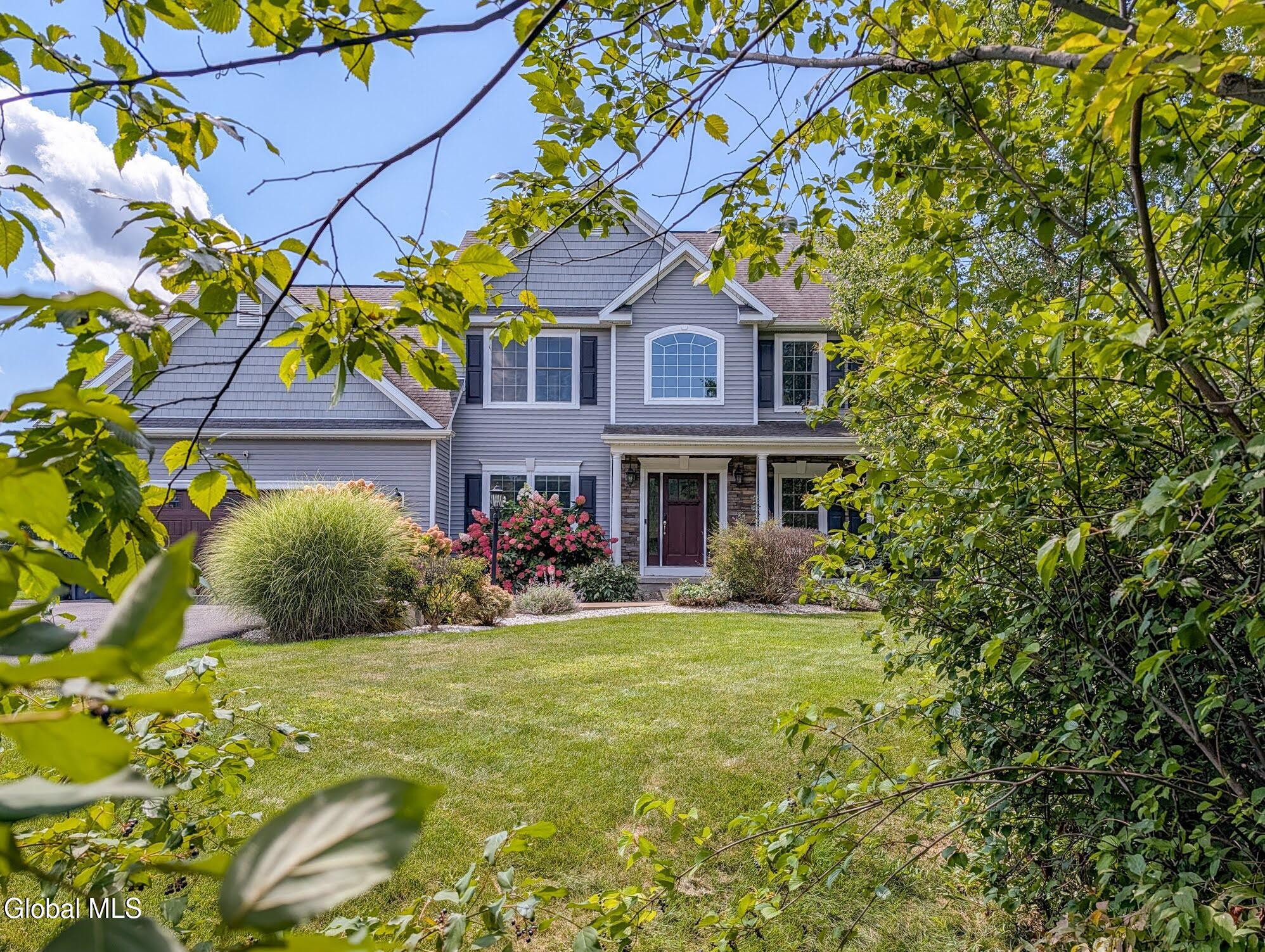 2 Haywood Lane Rensselaer NY 12144