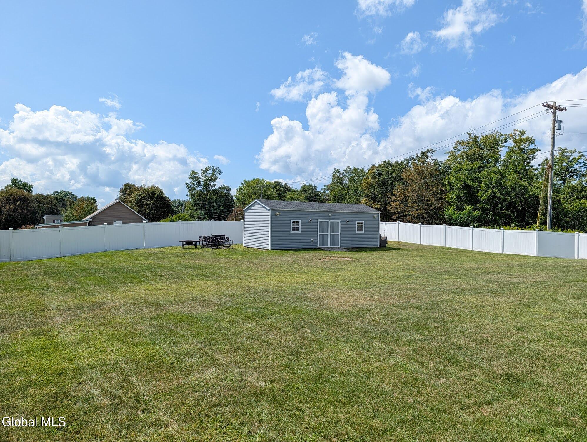 2 Haywood Lane Rensselaer NY 12144