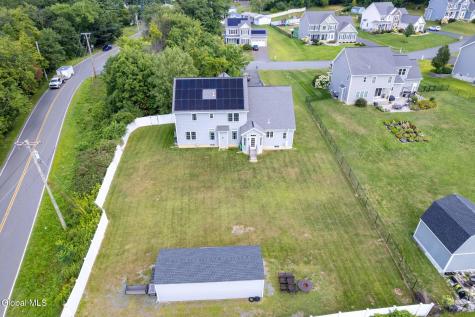 2 Haywood Lane Rensselaer NY 12144