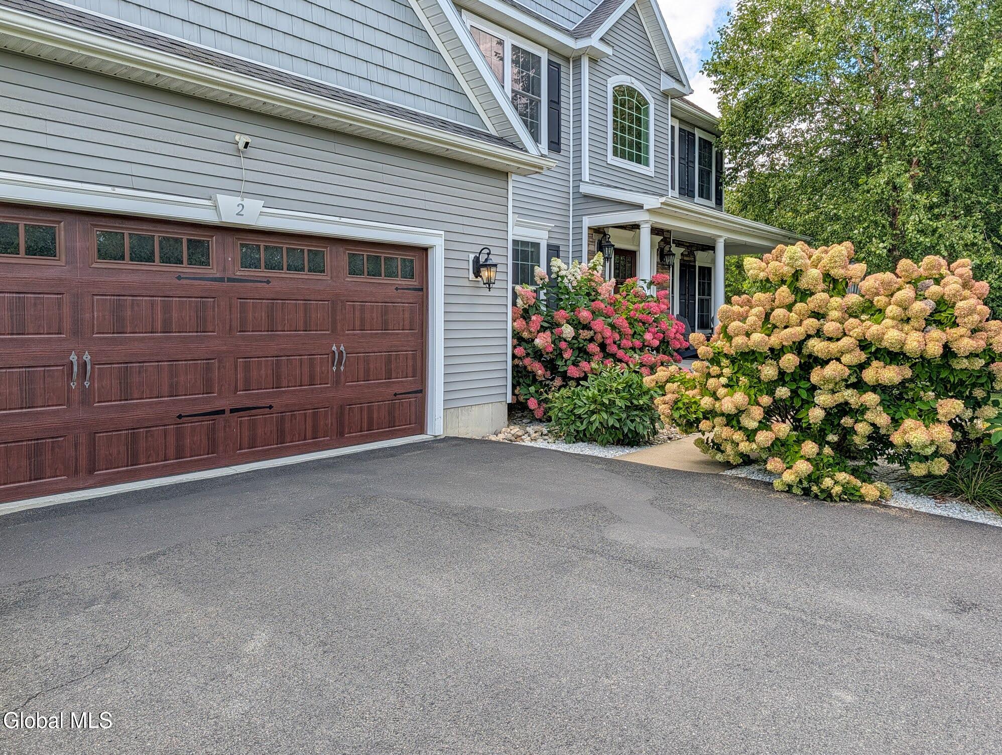 2 Haywood Lane Rensselaer NY 12144