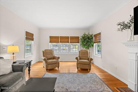 7 Deep Woods Drive Latham NY 12110