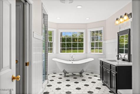 7 Deep Woods Drive Latham NY 12110