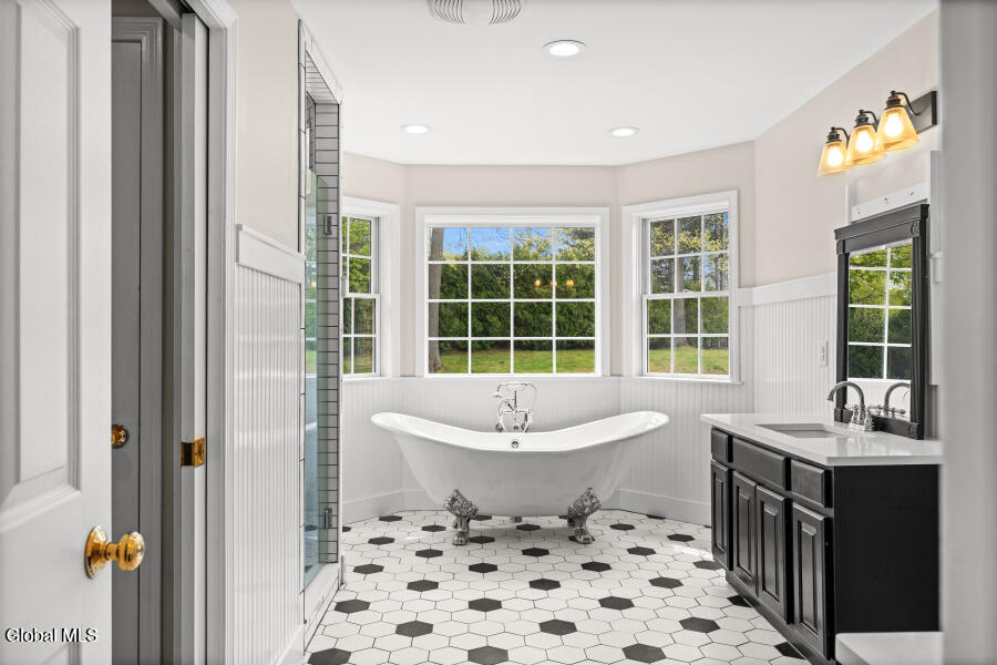 7 Deep Woods Drive Latham NY 12110