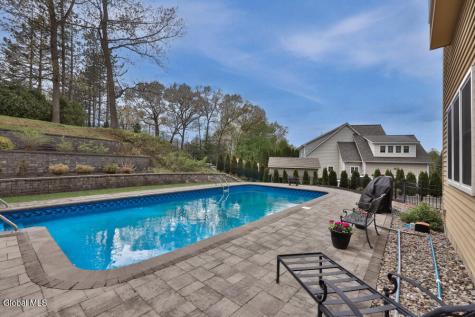 7 Deep Woods Drive Latham NY 12110