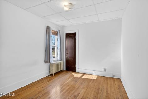53 Fleetwood Avenue Albany NY 12208