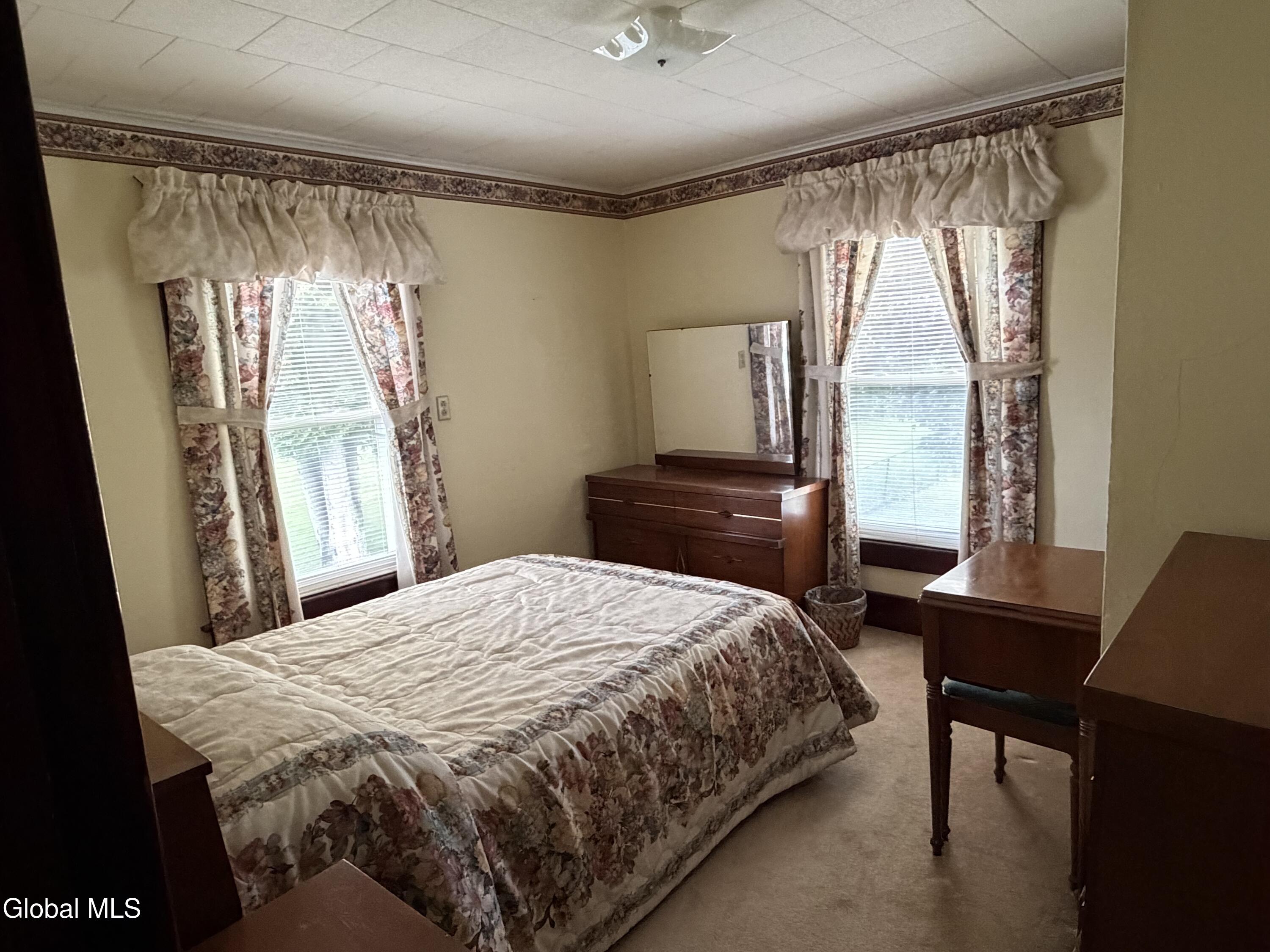 16 Treadway Street Ticonderoga NY 12883
