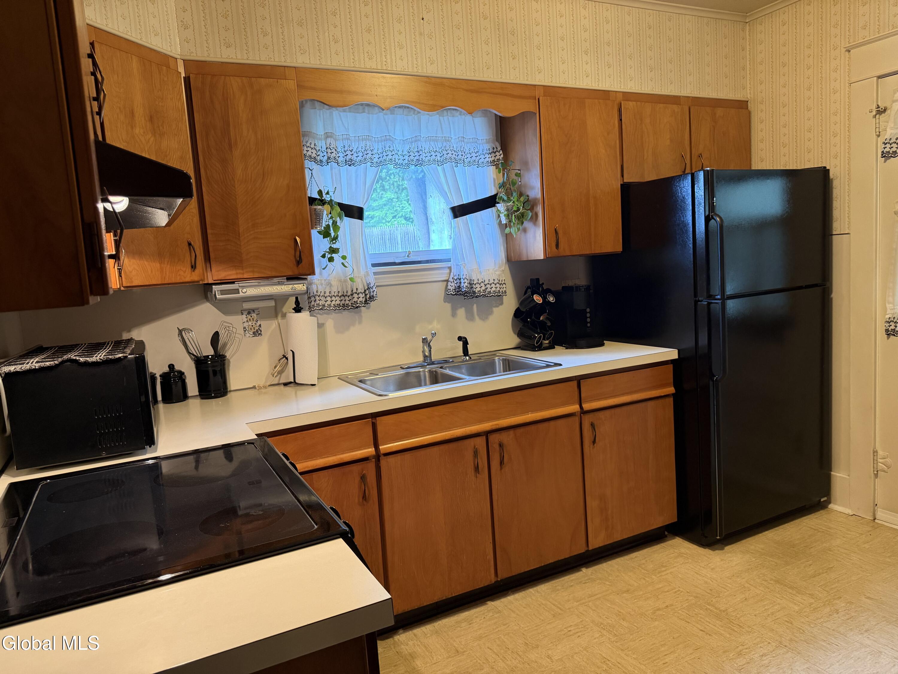 16 Treadway Street Ticonderoga NY 12883