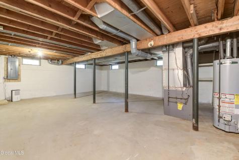949 Morgan Avenue Niskayuna NY 12309