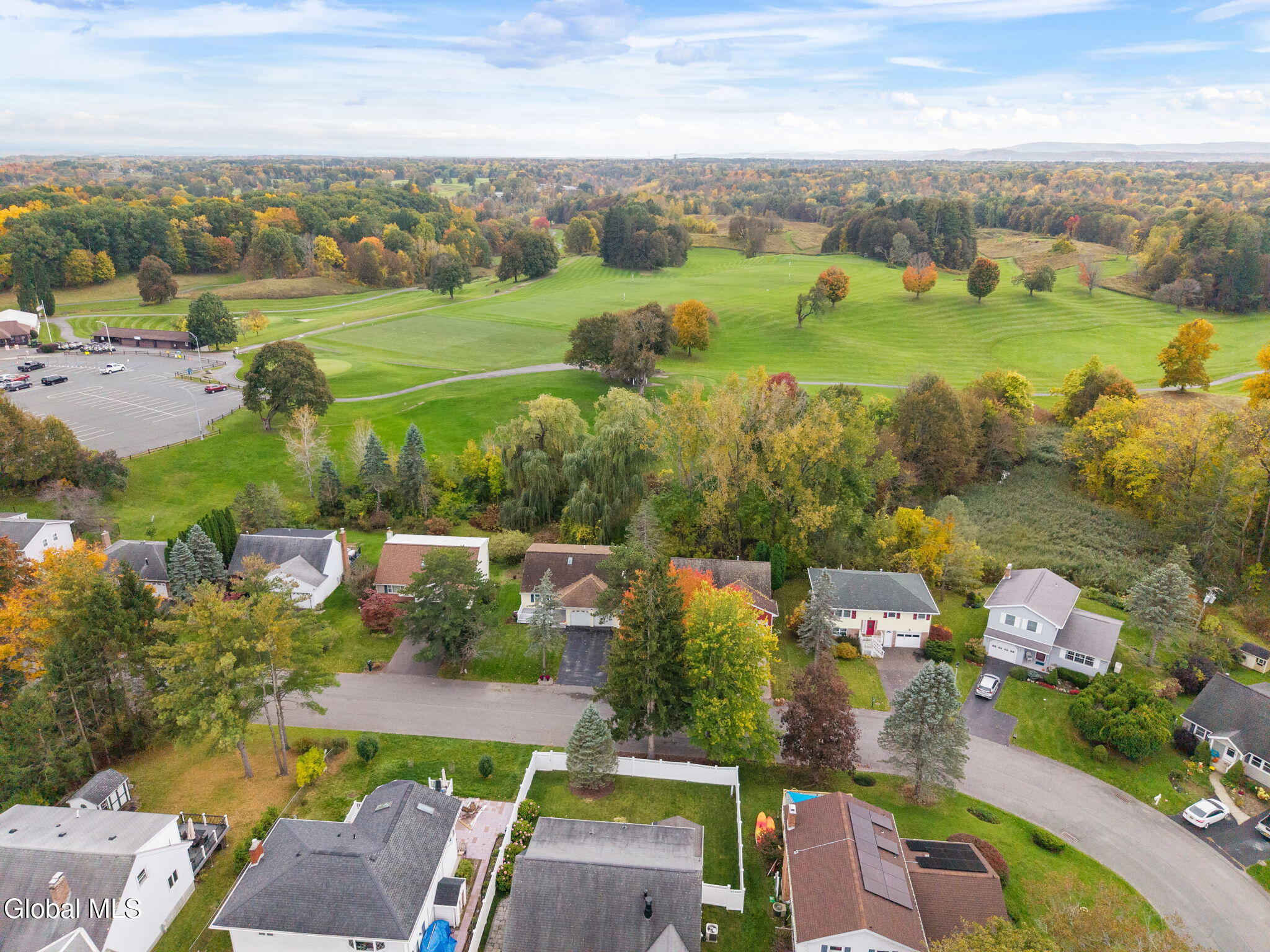 43 Par Circle Albany NY 12208