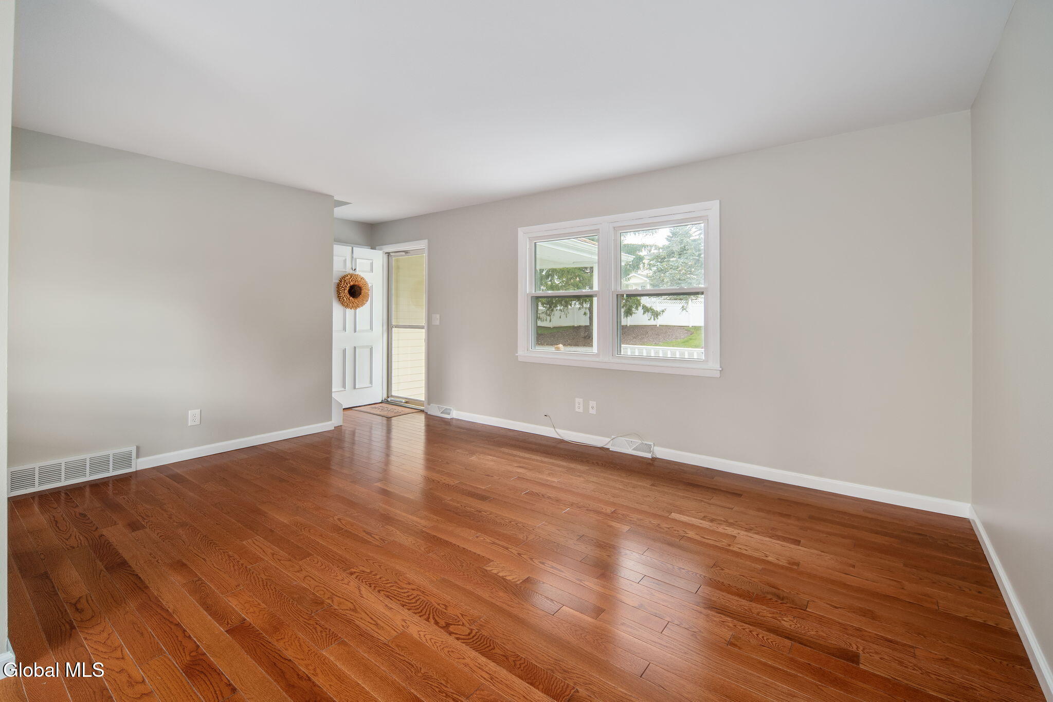 43 Par Circle Albany NY 12208