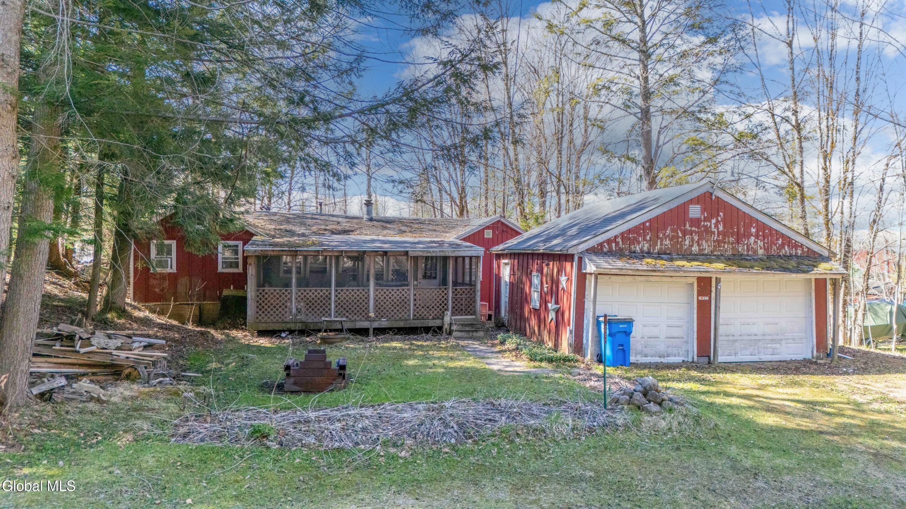 105 4th Avenue Caroga Lake NY 12078