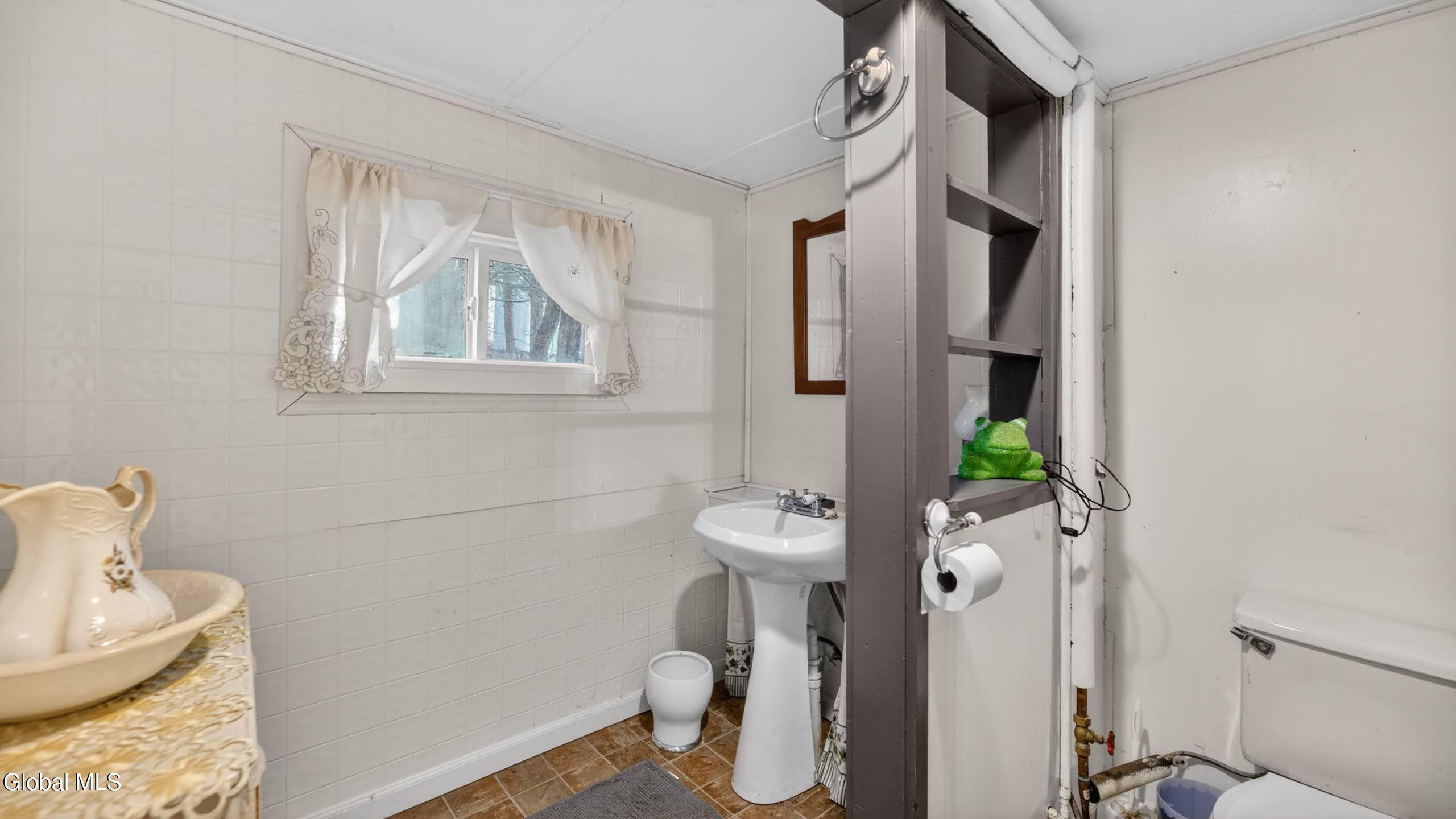 105 4th Avenue Caroga Lake NY 12078