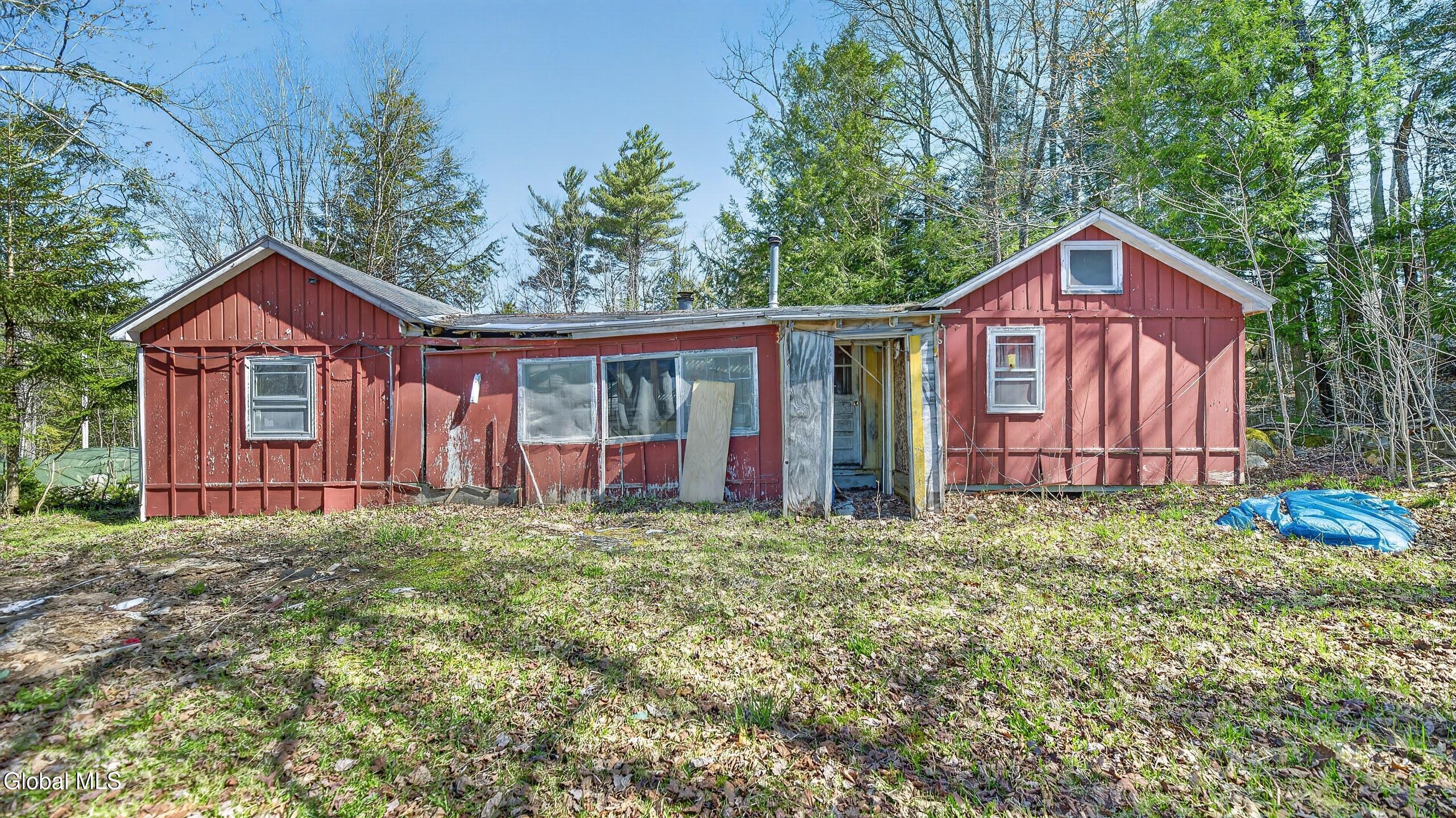 105 4th Avenue Caroga Lake NY 12078