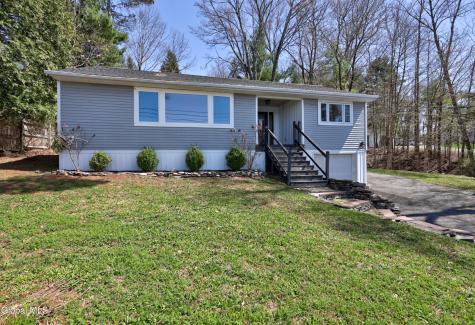1142 Nys Route 9p Saratoga NY 12866