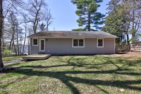1142 Nys Route 9p Saratoga NY 12866
